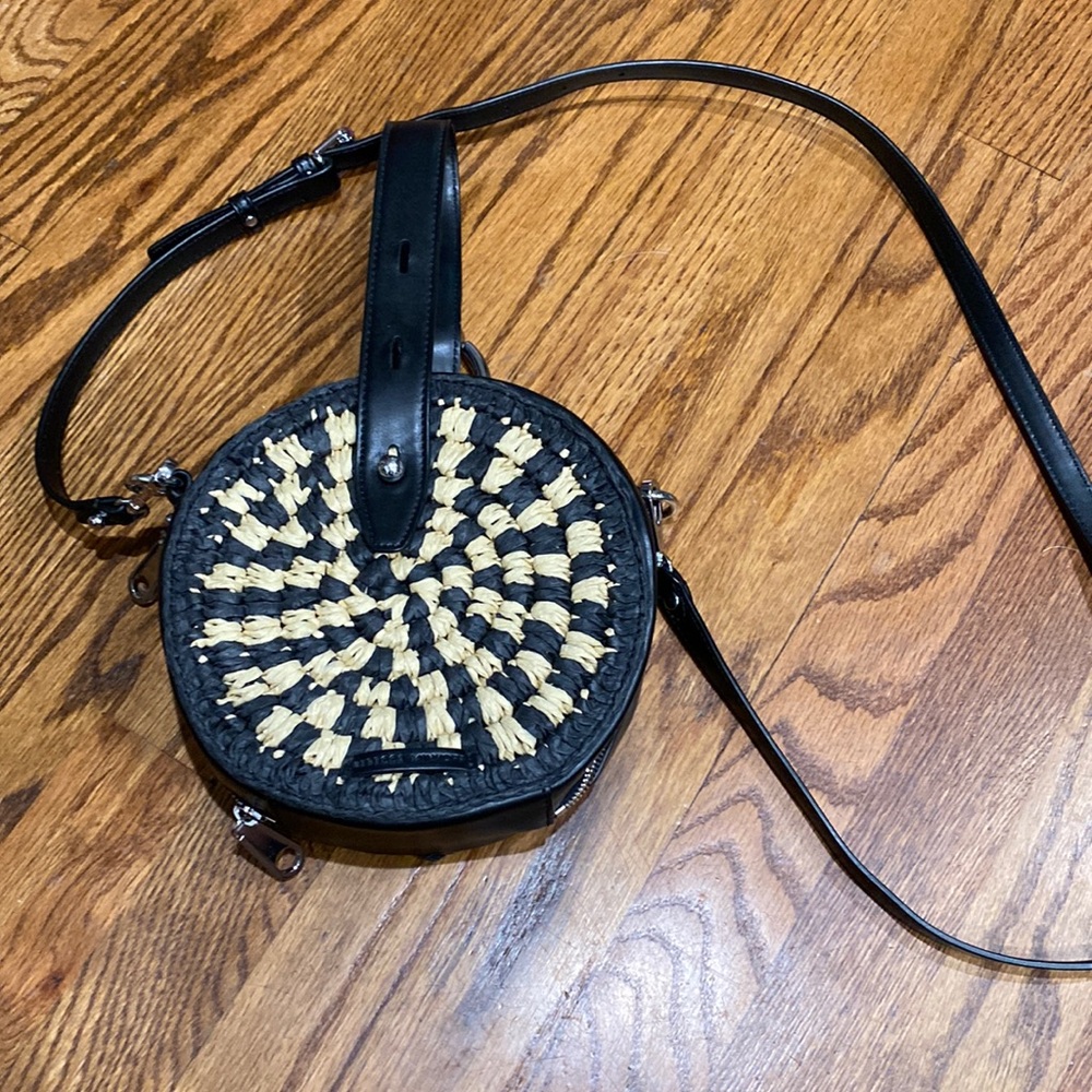 Adorable straw crossbody bag